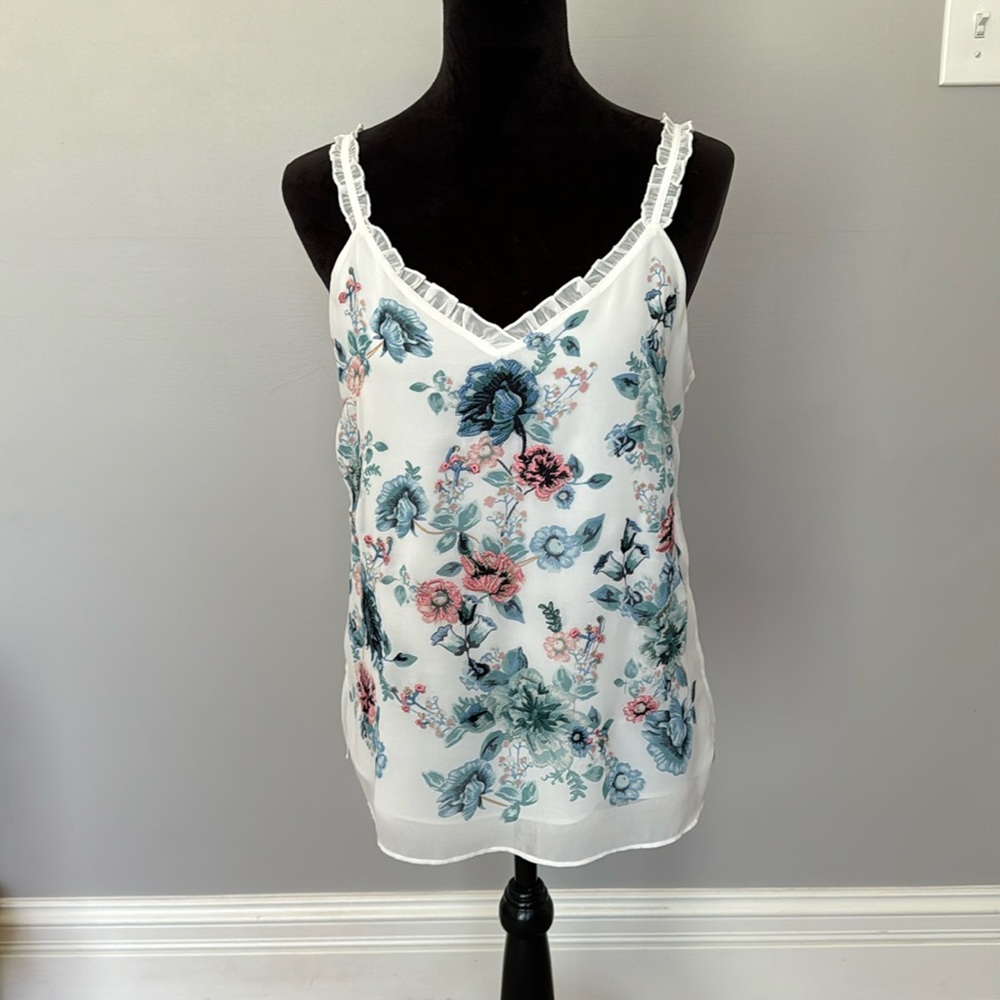 Ecru Turquoise Sleeveless V-neck top